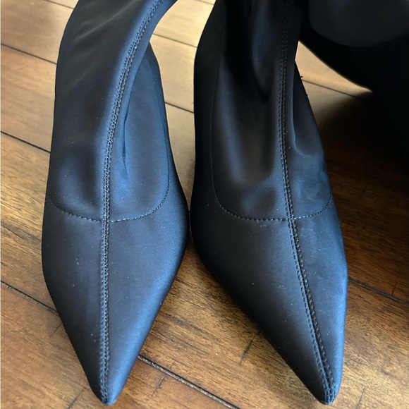 Zara Trafaluc Black Stretch Kitten Heel Tall Boots Size 6.5 - Picture 3 of 6